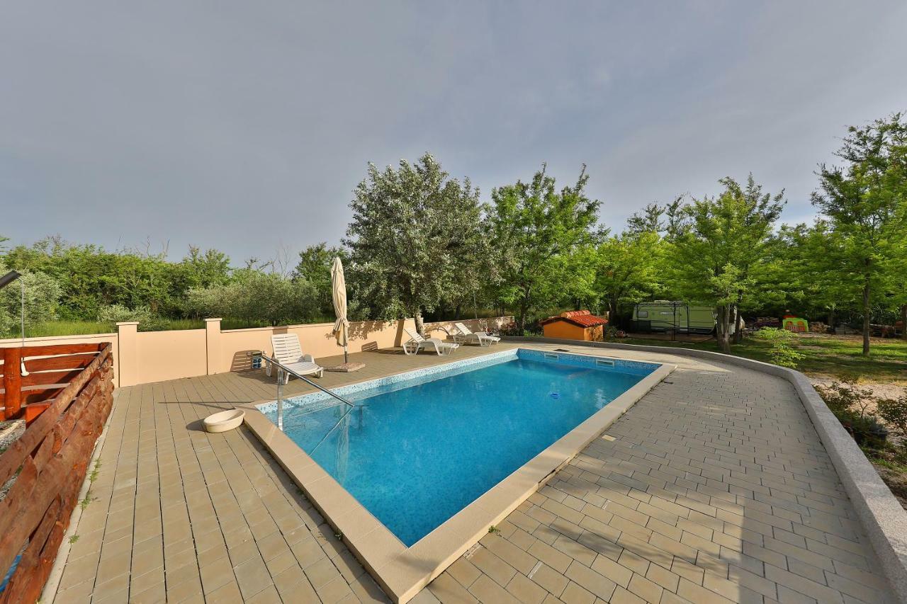 Mobile Home Grbe Nin Exterior foto