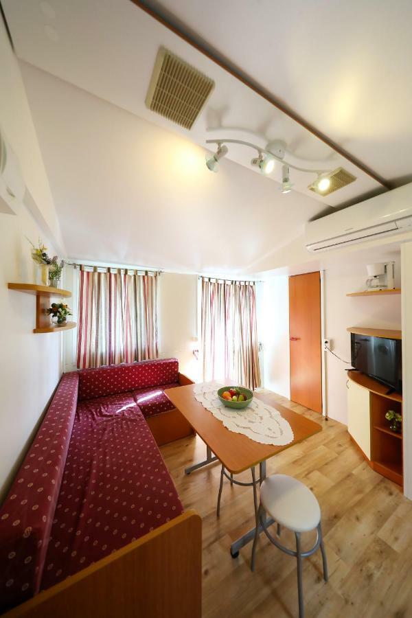 Mobile Home Grbe Nin Exterior foto